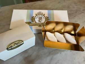 Coffrets et boîtes de calissons